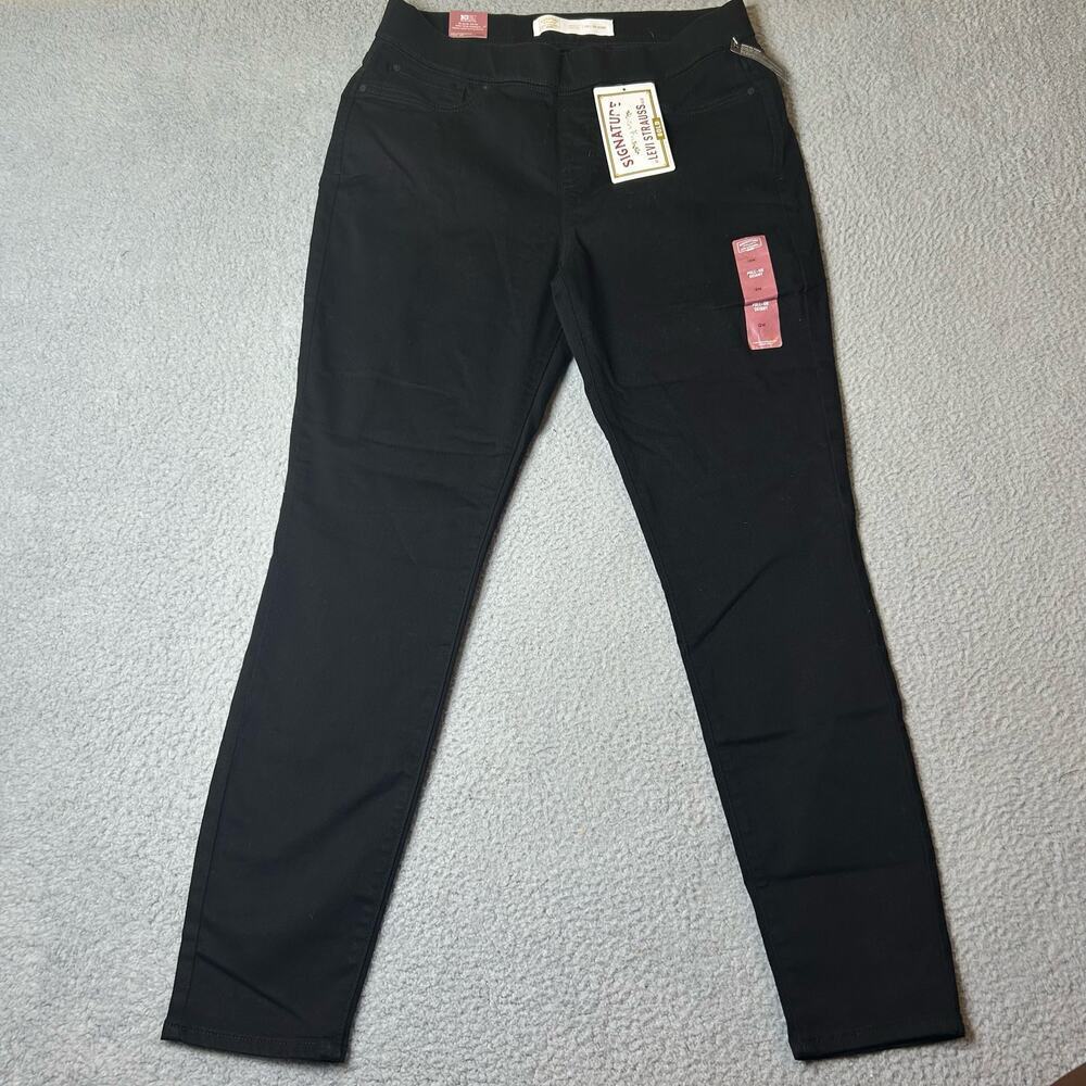 Levi Strauss Signature Jeans Womens 12M 31x30 Actual 31x29‎ Black Pull-On NEW